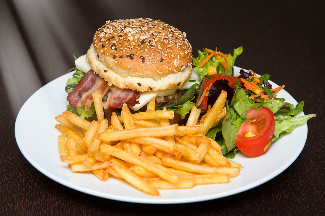 'Hamburger & Fries'