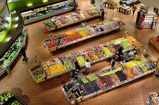 grocery store image